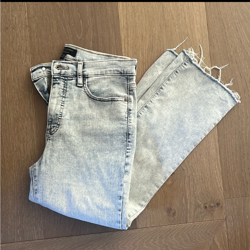 Women's Light Gray Jeans